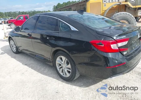 2019 Honda Accord Lx z USA, uszkodzony, nr VIN 1HGCV1F1XKA108760